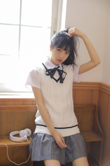 女人扒开